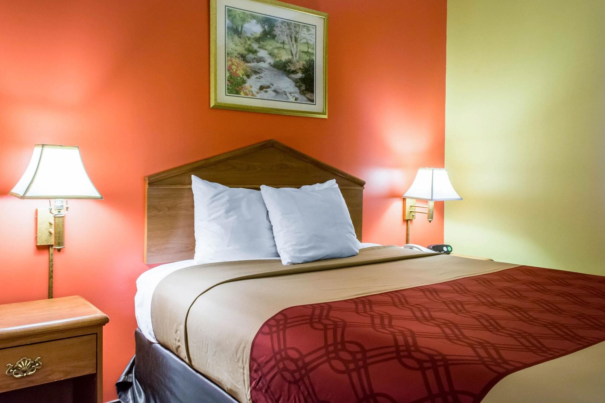 Econo Lodge Louisville Airport Exterior foto