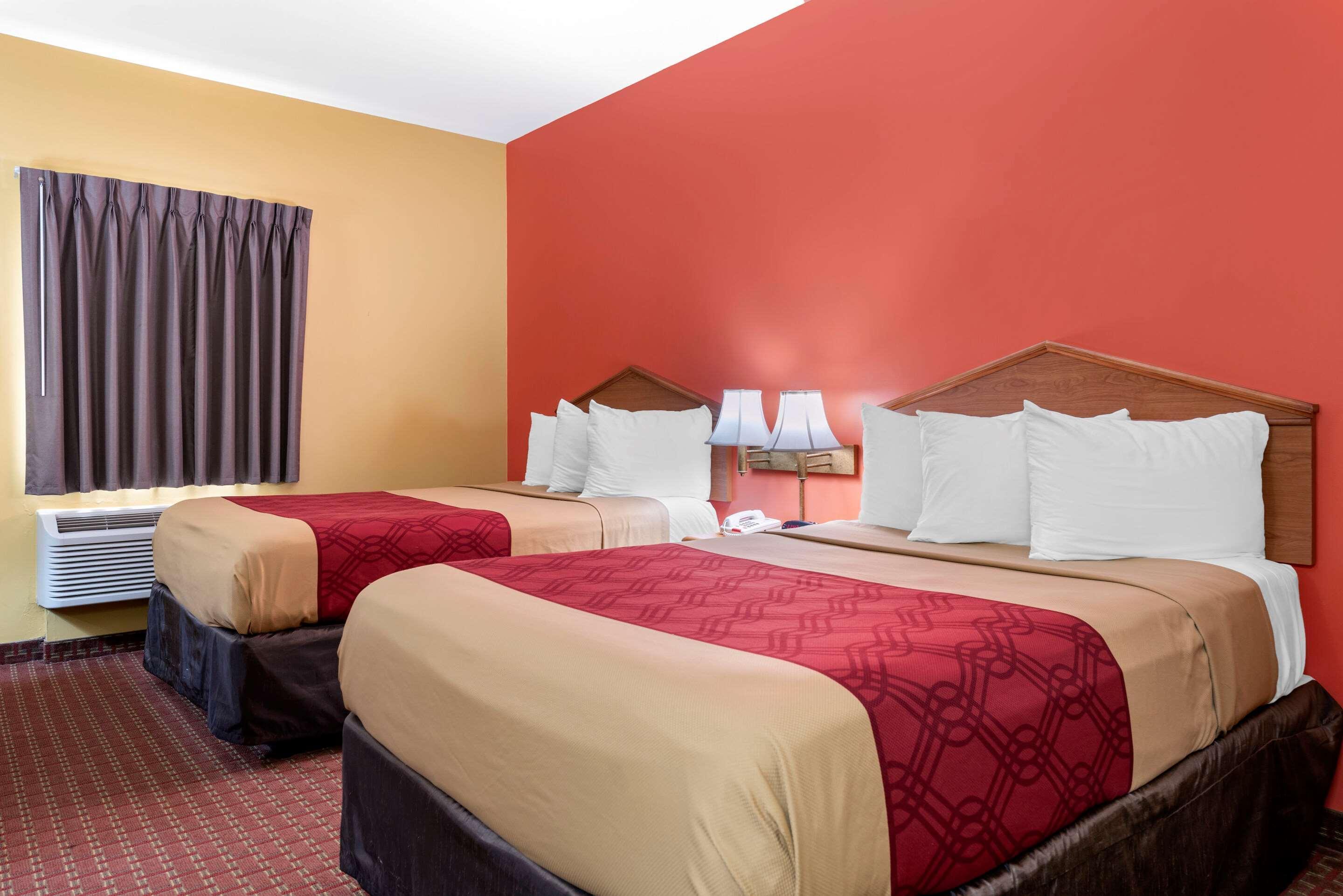 Econo Lodge Louisville Airport Exterior foto
