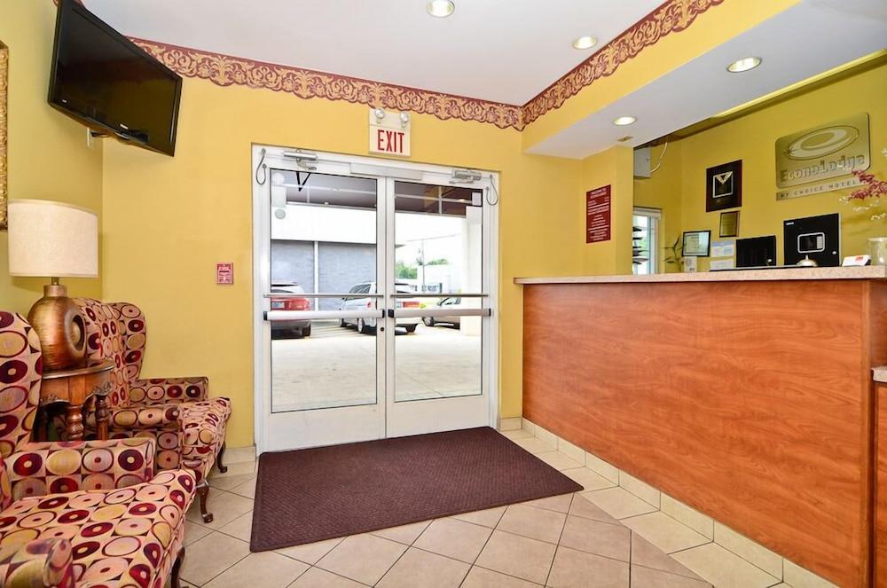 Econo Lodge Louisville Airport Exterior foto